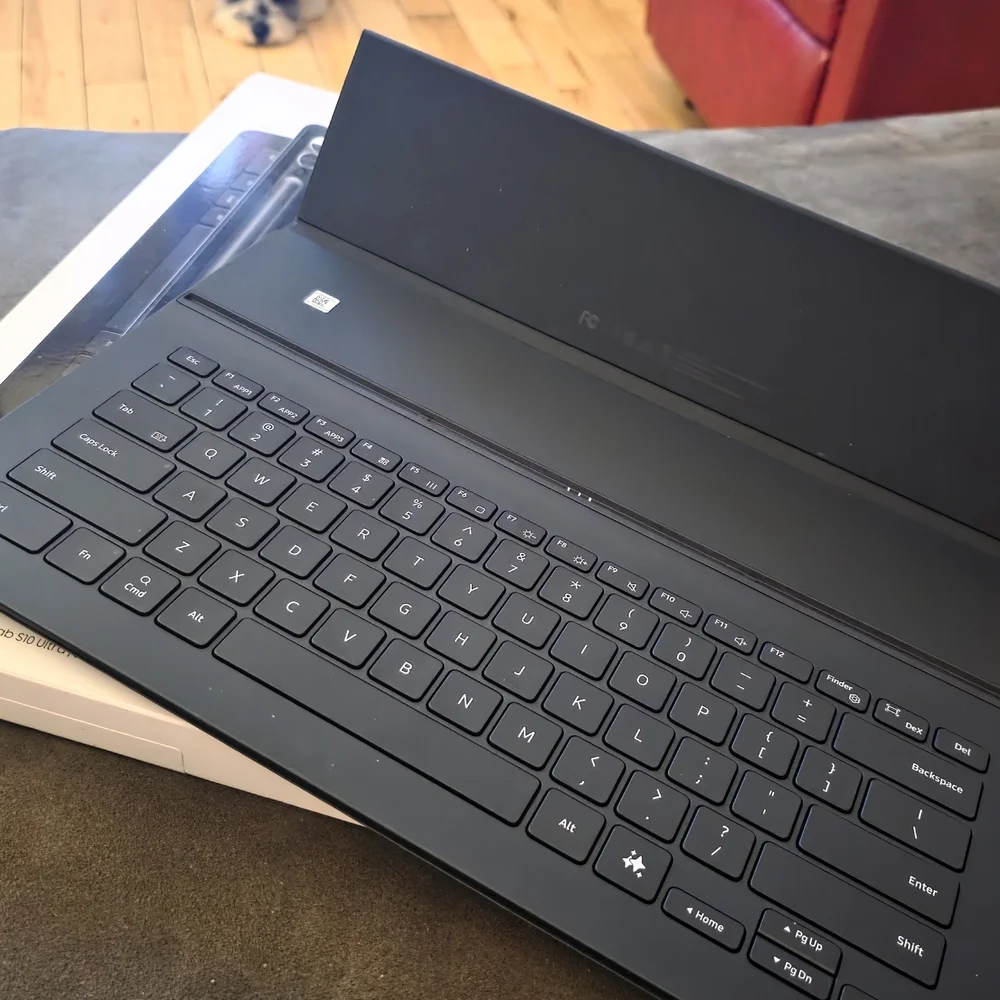 Samsung Galaxy Tab S10/S9 Ultra Book Cover Keyboard Slim - Black